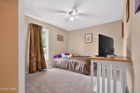 Bedroom - 13830 E Musket Road Nevada Mo 64772 Rd, Nevada, MO 64772 photo 1 of 10