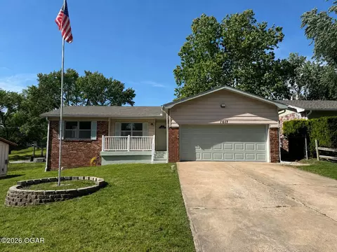 1017 Ash Street Carthage Mo 64836 St, Carthage, MO 64836