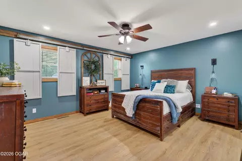 Bedroom - 6509 County Road 80 Carthage Mo 64836, Carthage, MO 64836 photo 2 of 11