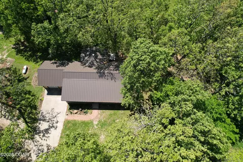 5341 Farm Road 1100 Monett Mo 65708, Monett, MO 65708