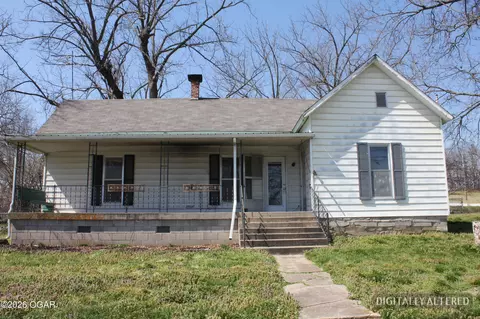 100 S Oak Street South Greenfield Mo 65752 St, South Greenfield, MO 65752