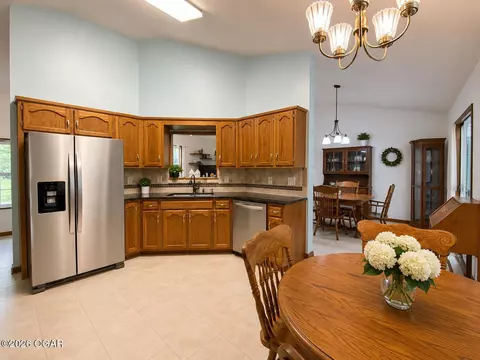 Kitchen - 10415 County Loop 128 Carthage Mo 64836, Carthage, MO 64836 photo 3 of 3
