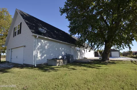 Exterior - 5111 State Highway Bb Seneca Mo 64865, Seneca, MO 64865 photo 10 of 14
