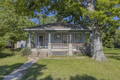 2522 N Florida Avenue Joplin Mo 64801 Ave, Joplin, MO 64801