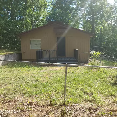 202 Iris Road Noel Mo 64854 Rd, Noel, MO 64854