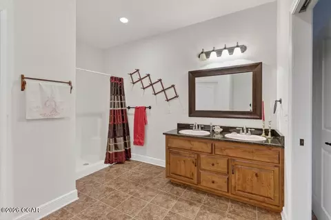 Bath - 1428 Lark Lane Carthage Mo 64836 Ln, Carthage, MO 64836 photo 6 of 6