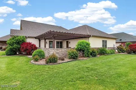Exterior - 1428 Lark Lane Carthage Mo 64836 Ln, Carthage, MO 64836 photo 6 of 8