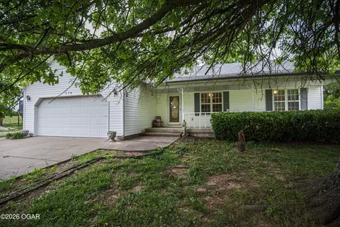 376 W State Highway Dd Lamar Mo 64759, Lamar, MO 64759