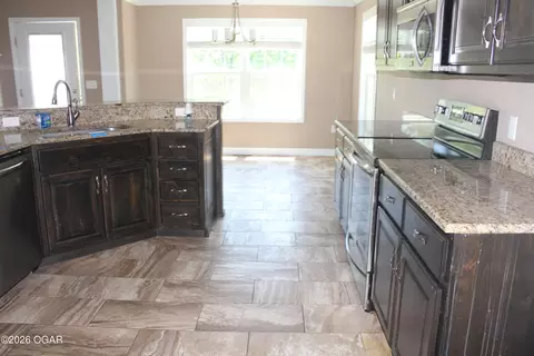 Kitchen - 1601 Outer Road Joplin Mo 64804 Rd, Joplin, MO 64804 photo 1 of 1