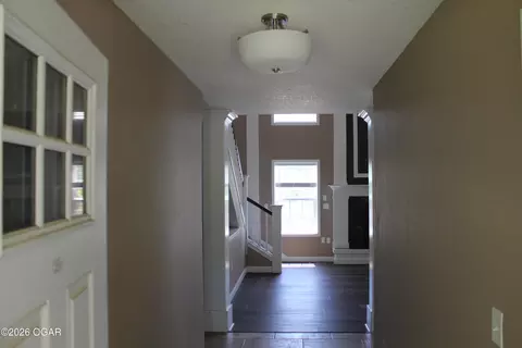 Entry Way - 1601 Outer Road Joplin Mo 64804 Rd, Joplin, MO 64804 photo 1 of 3