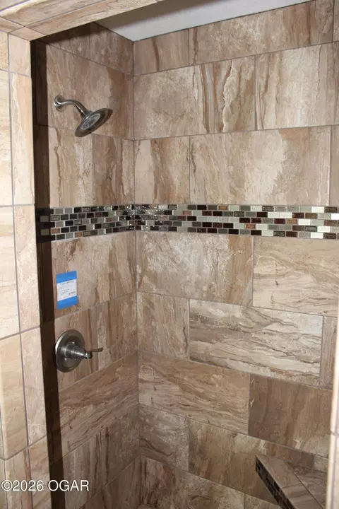 Bath - 1601 Outer Road Joplin Mo 64804 Rd, Joplin, MO 64804 photo 2 of 5