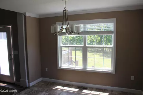 Dining - 1601 Outer Road Joplin Mo 64804 Rd, Joplin, MO 64804 photo 1 of 1