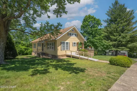 220 E Mckinney Street Neosho Mo 64850 St, Neosho, MO 64850