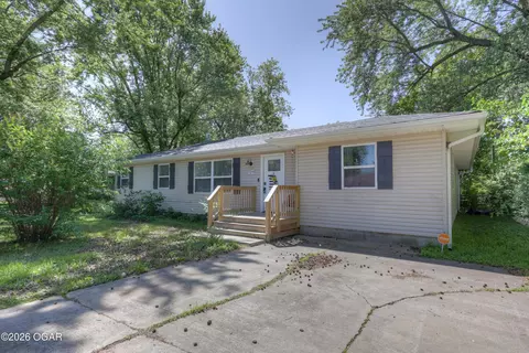 1211 E 16th Street Lamar Mo 64759 St, Lamar, MO 64759