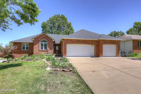 3801 Poplar Drive Joplin Mo 64804 Dr, Joplin, MO 64804