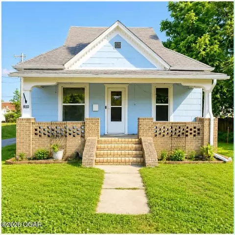 209 W 8th Street Pittsburg Ks 66762 St, Pittsburg, KS 66762