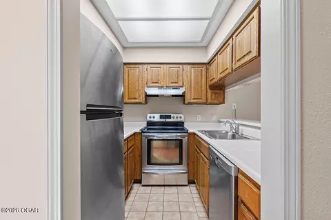 Kitchen - 930 E Primrose Street E1 Springfield Mo 65807 St #E1, Springfield, MO 65807 photo 1 of 1