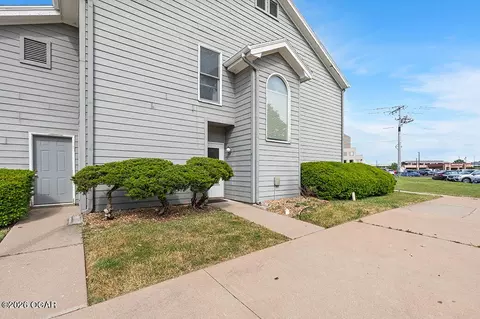 Other - 930 E Primrose Street E1 Springfield Mo 65807 St #E1, Springfield, MO 65807 photo 2 of 10