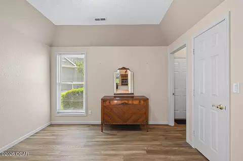 Bedroom - 930 E Primrose Street E1 Springfield Mo 65807 St #E1, Springfield, MO 65807 photo 1 of 4