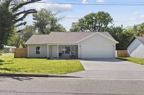 803 N Elm Street Nevada Mo 64772 St, Nevada, MO 64772