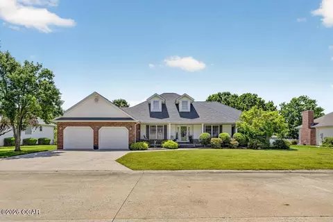 132 Black Oak Drive Carl Junction Mo 64834 Dr, Carl Junction, MO 64834