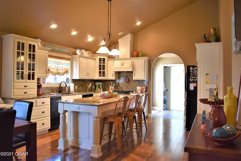 Kitchen - 408 Honeysuckle Lane Monett Mo 65708 Ln, Monett, MO 65708 photo 5 of 6