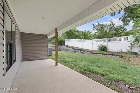 Exterior - 415 E 44th Street Joplin Mo 64804 St, Joplin, MO 64804 photo 2 of 8