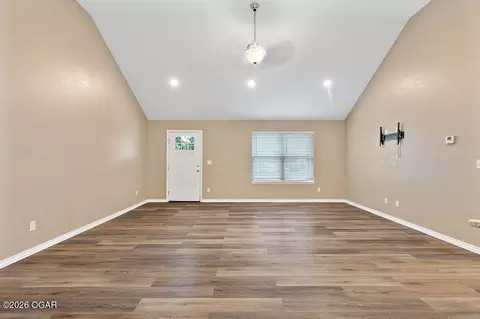 Living - 415 E 44th Street Joplin Mo 64804 St, Joplin, MO 64804 photo 1 of 4