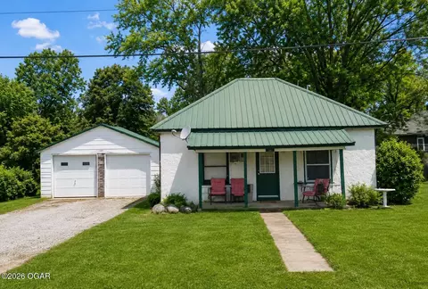 104 S College Liberal Mo 64762, Liberal, MO 64762