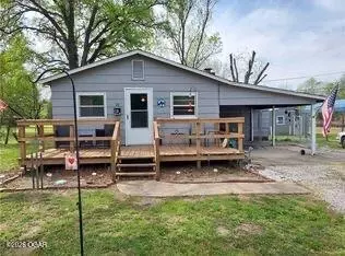 211 W Maple Street Liberal Mo 64762 St, Liberal, MO 64762