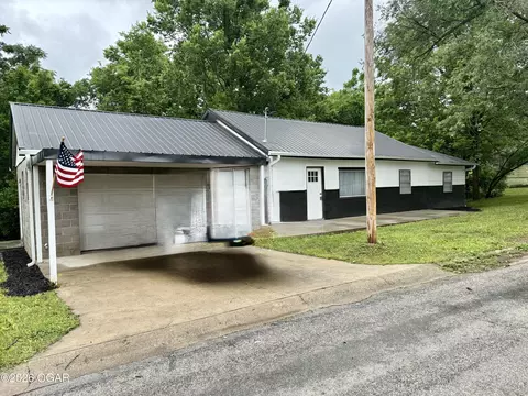 425 N Center Street Granby Mo 64844 St, Granby, MO 64844