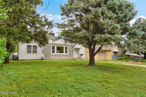 1741 Elm Street Springfield Mo 65802 St, Springfield, MO 65802