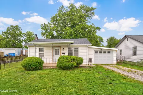 Other - 917 S West Avenue Springfield Mo 65802 Ave, Springfield, MO 65802 photo 1 of 8