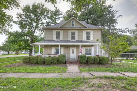235 S Minnesota Avenue Columbus Ks 66725 Ave, Columbus, KS 66725