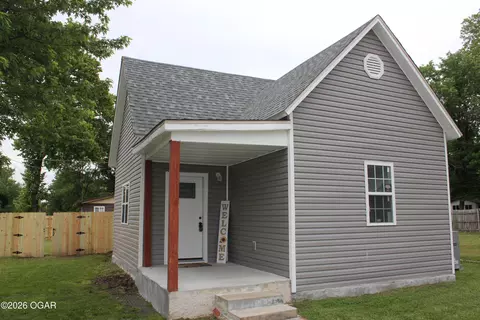 122 W Wilson Street Carterville Mo 64835 St, Carterville, MO 64835