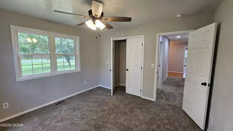 910 Briarbrook Drive Carl Junction Mo 64834 Dr, Carl Junction, MO 64834 photo 4