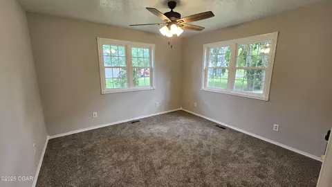 910 Briarbrook Drive Carl Junction Mo 64834 Dr, Carl Junction, MO 64834 photo 3