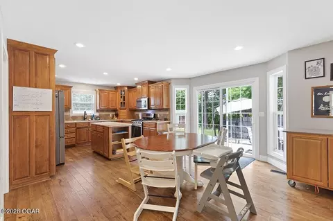 Kitchen - 105 Briarbrook Drive Carl Junction Mo 64834 Dr, Carl Junction, MO 64834 photo 2 of 4