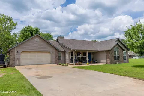 719 Meadow Drive Southwest City Mo 64863 Dr, South West City, MO 64863