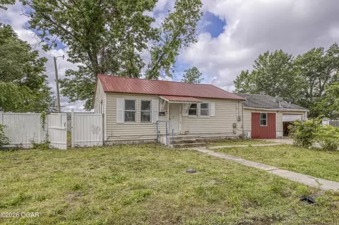 103 E 18th Street Lamar Mo 64759 St, Lamar, MO 64759