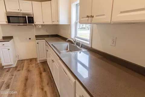 Kitchen - 1507 Cherry Street Lamar Mo 64759 St, Lamar, MO 64759 photo 4 of 4