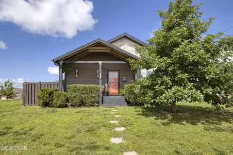 2502 S Empire Avenue Joplin Mo 64804 Ave, Joplin, MO 64804