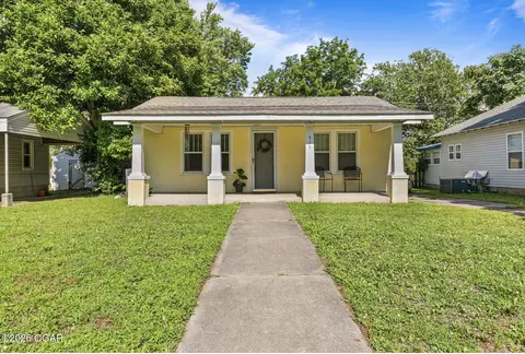 315 N Oak Avenue Joplin Mo 64801 Ave, Joplin, MO 64801
