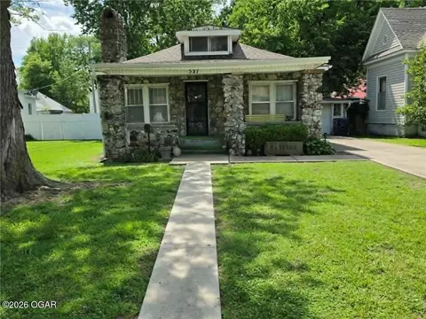 527 S Kansas Avenue Columbus Ks 66725 Ave, Columbus, KS 66725