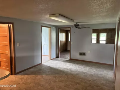 Living - 700 Parry Street Lamar Mo 64759 St, Lamar, MO 64759 photo 2 of 4