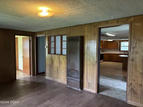 Living - 700 Parry Street Lamar Mo 64759 St, Lamar, MO 64759 photo 3 of 4