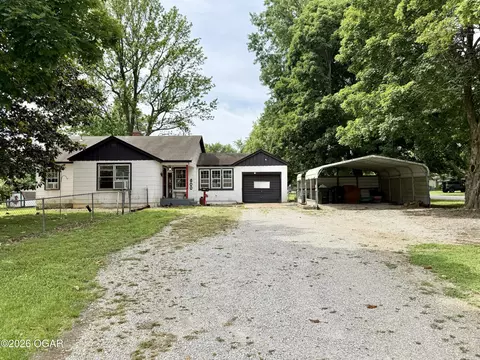 600 E Pearl Street Aurora Mo 65605 St, Aurora, MO 65605
