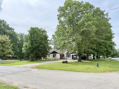 Other - 600 E Pearl Street Aurora Mo 65605 St, Aurora, MO 65605 photo 9 of 9