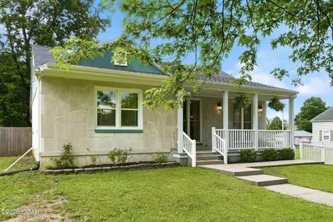 Exterior - 709 Frisco Street Monett Mo 65708 St, Monett, MO 65708 photo 3 of 10