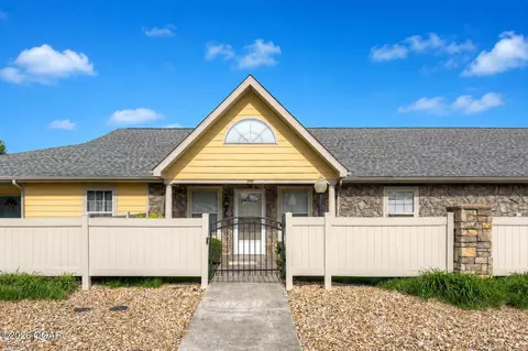 1814 Buena Vista Avenue Carthage Mo 64836 Ave, Carthage, MO 64836